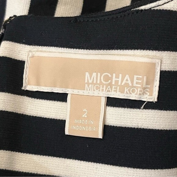 Michael Michael Kors Black & White Stripe Long Sleeve Fit & Flare Dress Size 2 - Picture 4 of 8